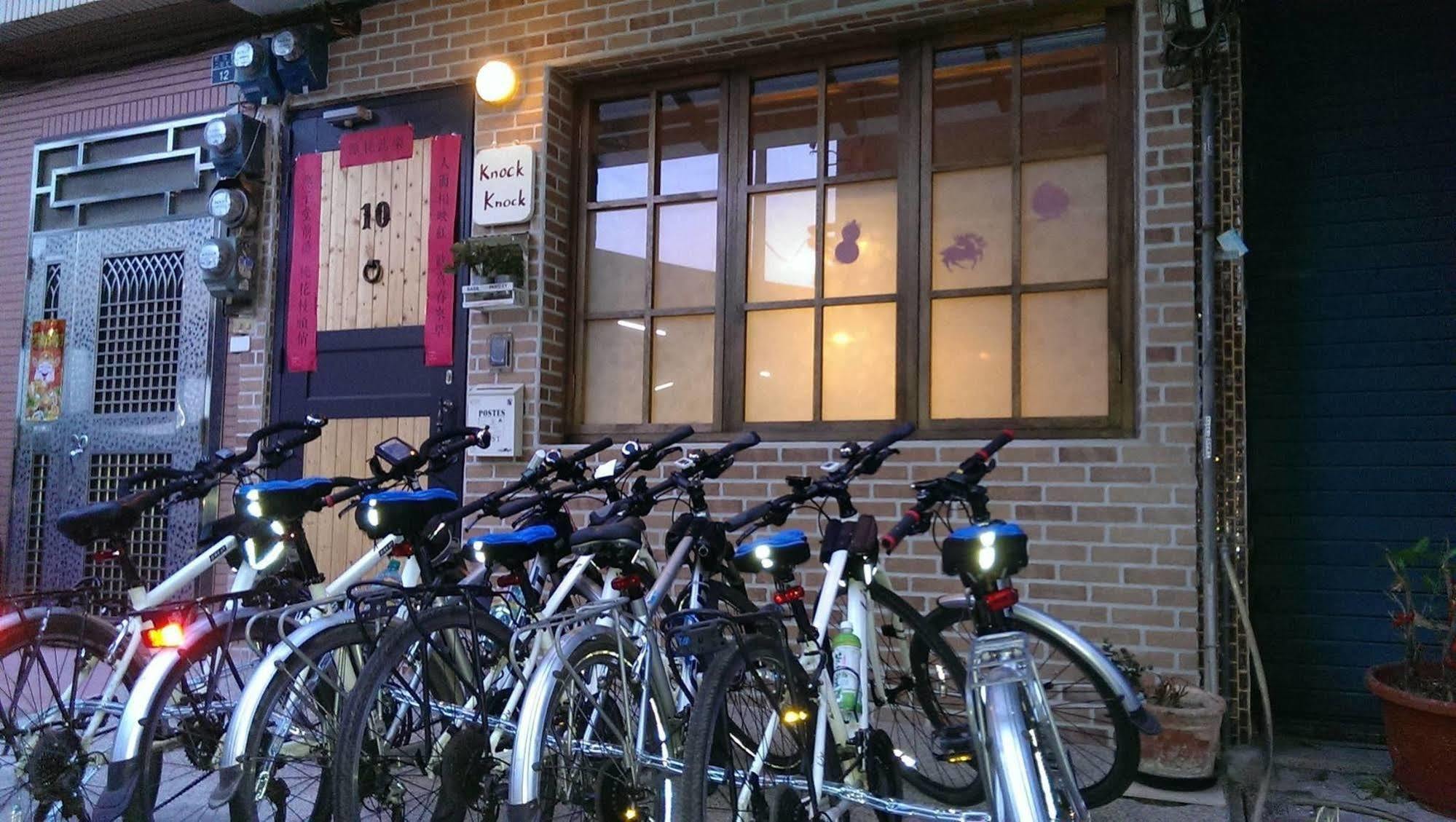 Knock Knock Hostel Kaohsziung Kültér fotó