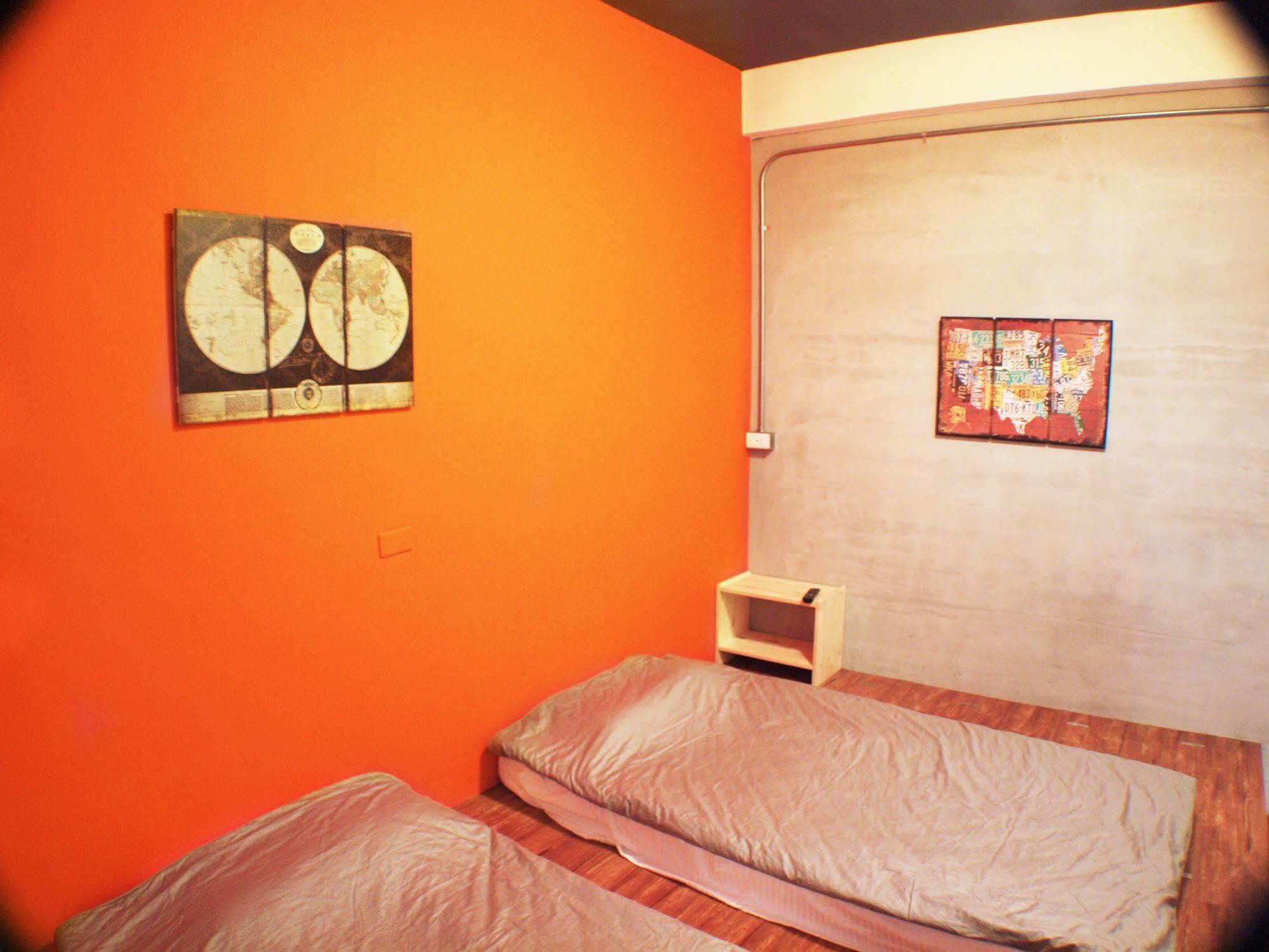 Knock Knock Hostel Kaohsziung Kültér fotó