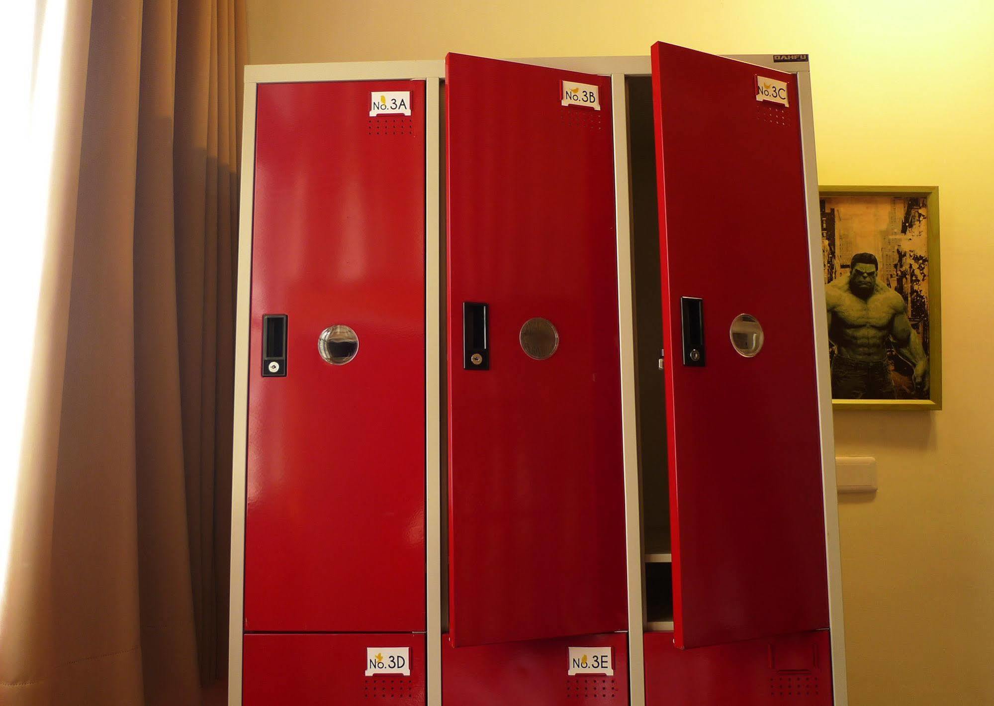 Knock Knock Hostel Kaohsziung Kültér fotó